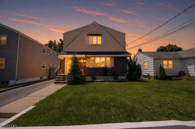 Property listing MLS 4047131 photo 10