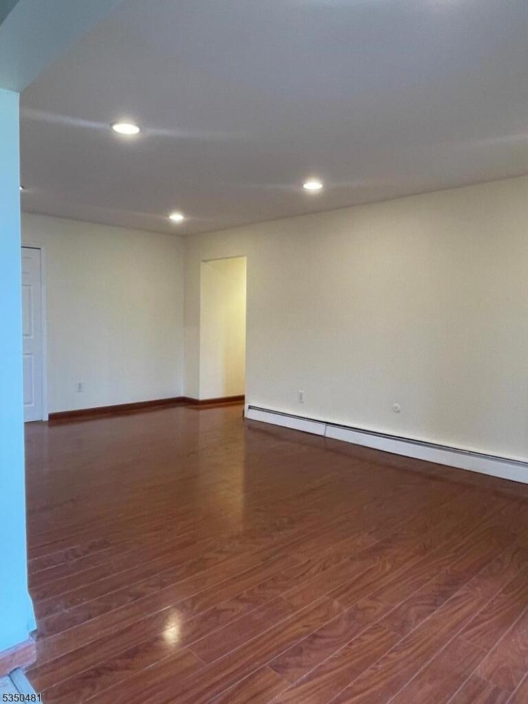 Property listing MLS 4047144 photo 4