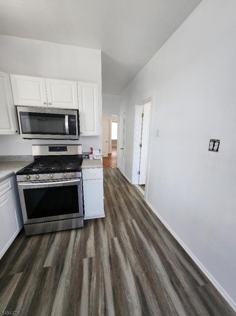 Property listing MLS 4047155 photo 11