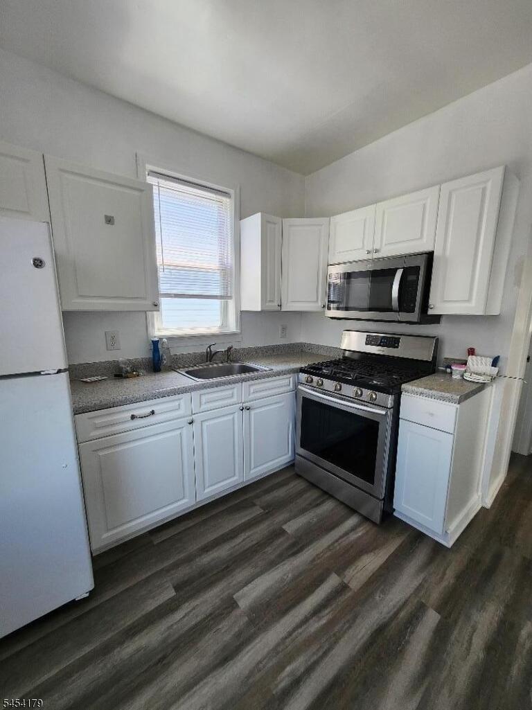 Property listing MLS 4047155 photo 12