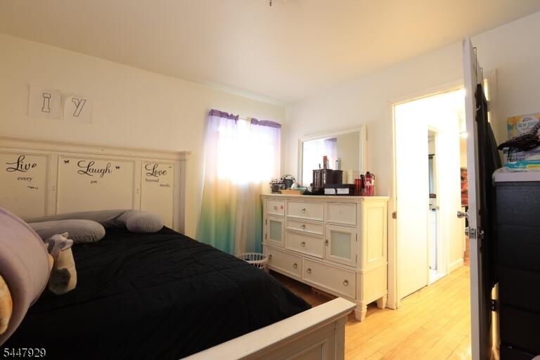 Property listing MLS 4047173 photo 7