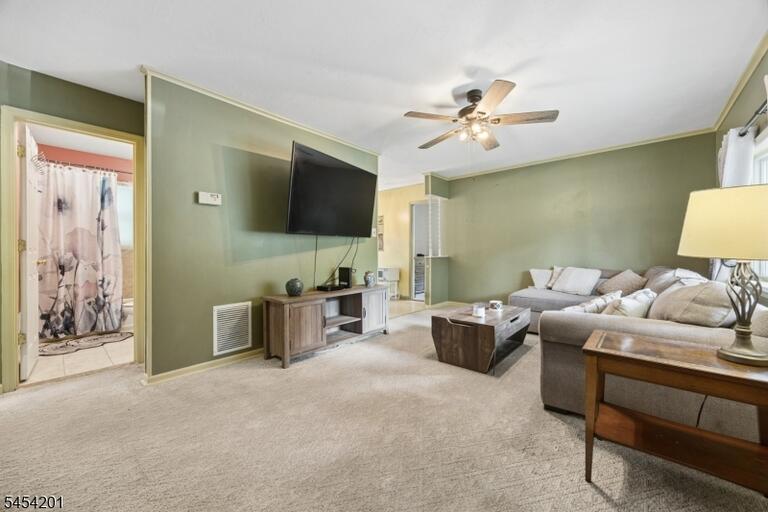 Property listing MLS 4047174 photo 13