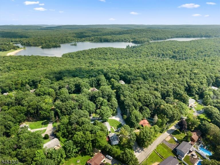 Property listing MLS 4047174 photo 33