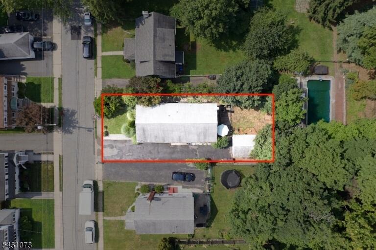 Property listing MLS 4047181 photo 27