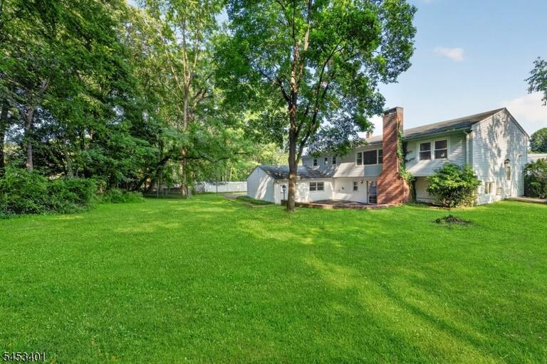 Property listing MLS 4047191 photo 40