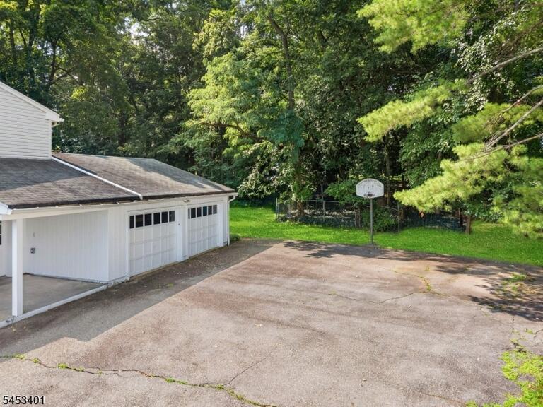 Property listing MLS 4047191 photo 42
