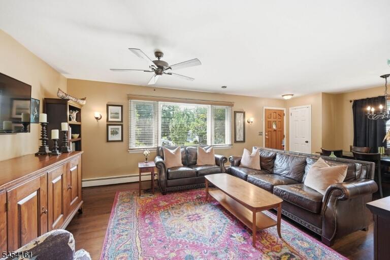 Property listing MLS 4047193 photo 14