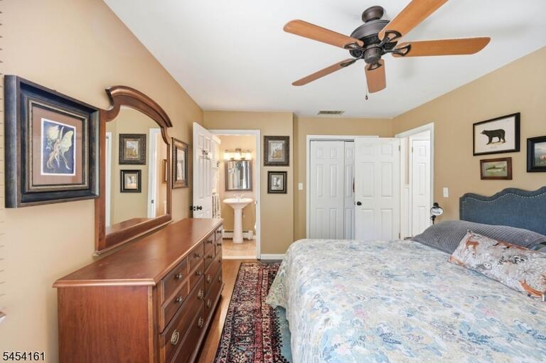Property listing MLS 4047193 photo 21