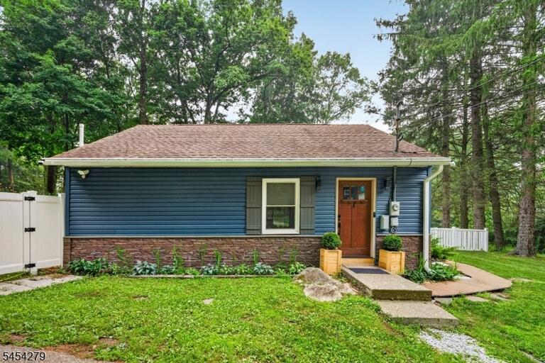 Property listing MLS 4047232 photo 33