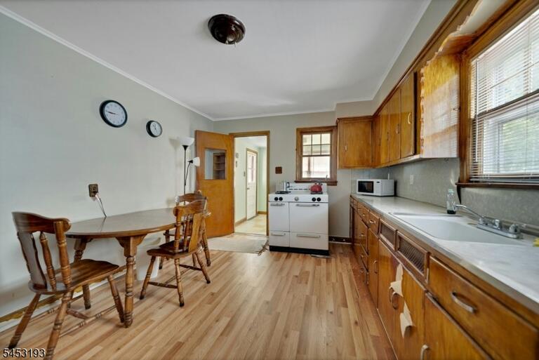 Property listing MLS 4047313 photo 7