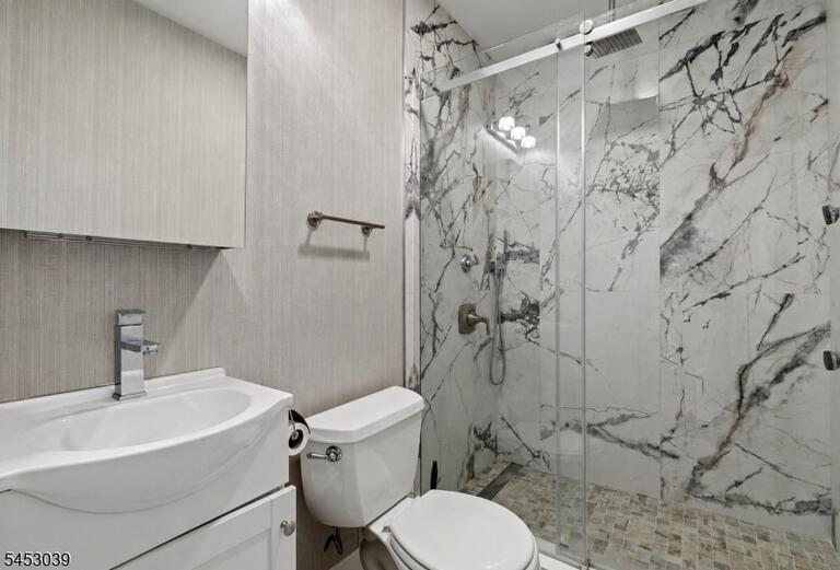 Property listing MLS 4047323 photo 28