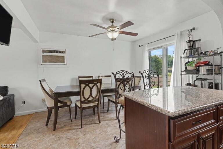 Property listing MLS 4047328 photo 12