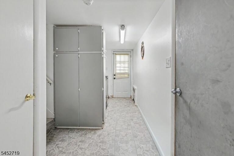 Property listing MLS 4047328 photo 27