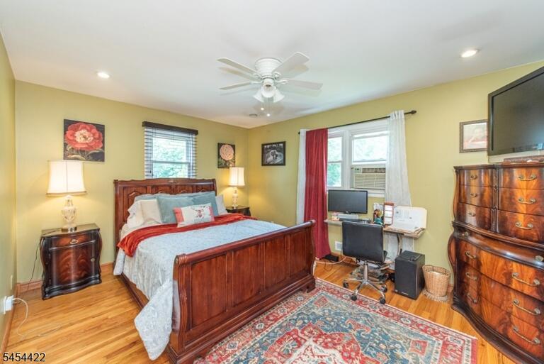 Property listing MLS 4047331 photo 16