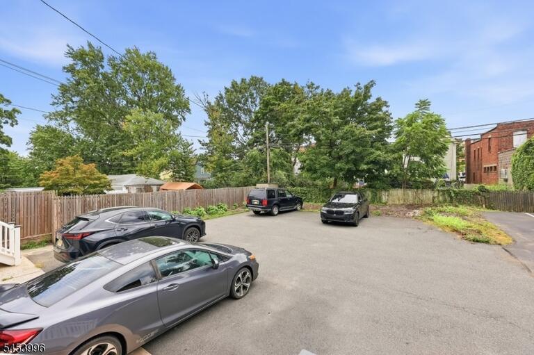 Property listing MLS 4047356 photo 18