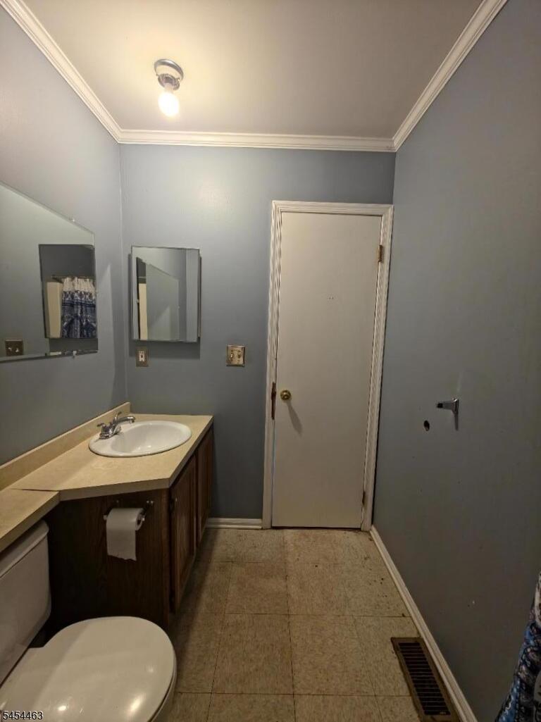 Property listing MLS 4047360 photo 37