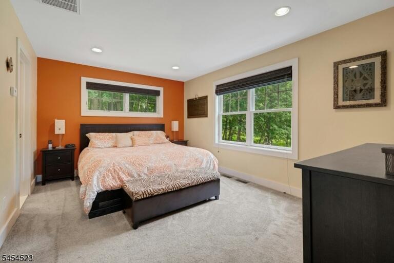 Property listing MLS 4047411 photo 6