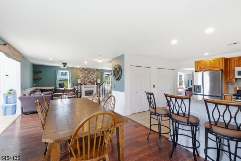 Property listing MLS 4047425 photo 11