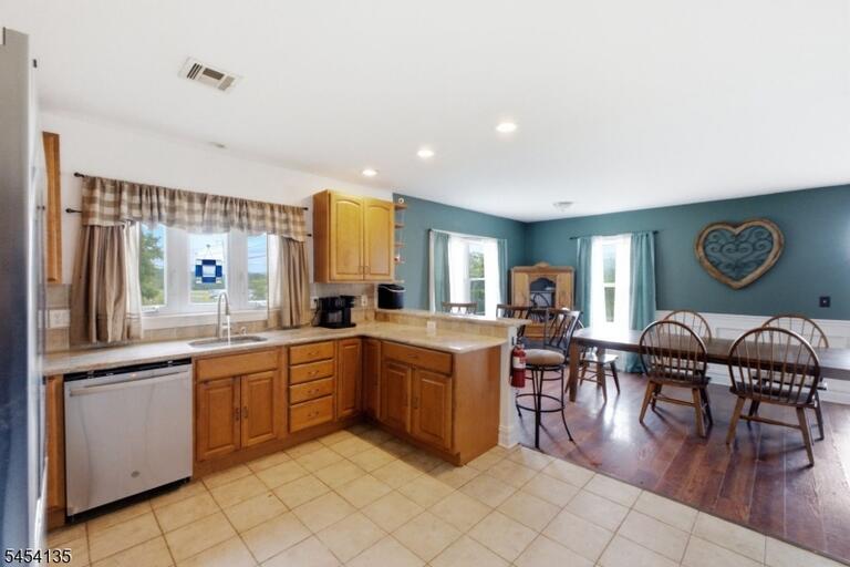 Property listing MLS 4047425 photo 12