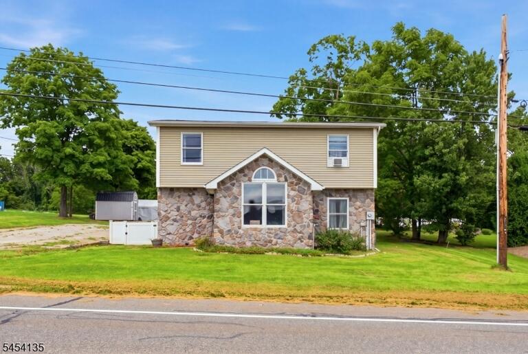 Property listing MLS 4047425 photo 26