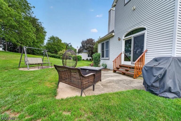 Property listing MLS 4047426 photo 27