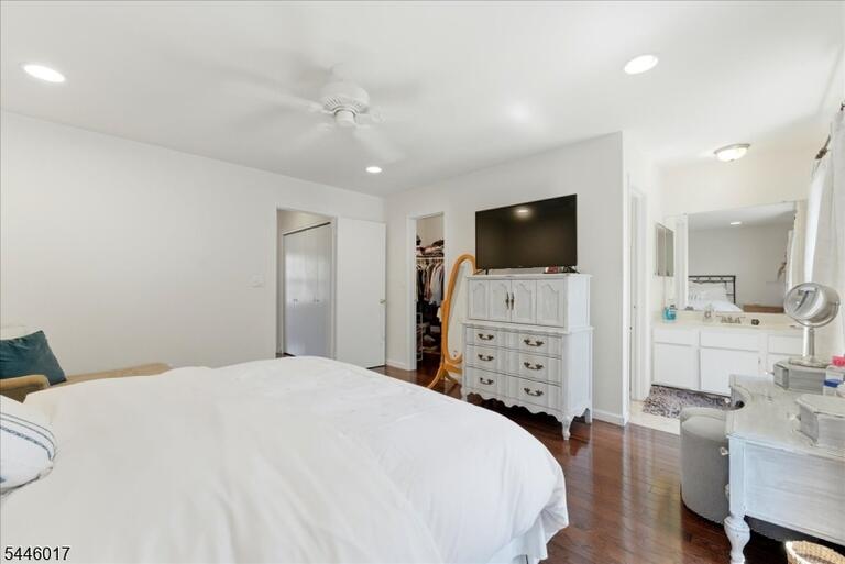Property listing MLS 4047429 photo 23