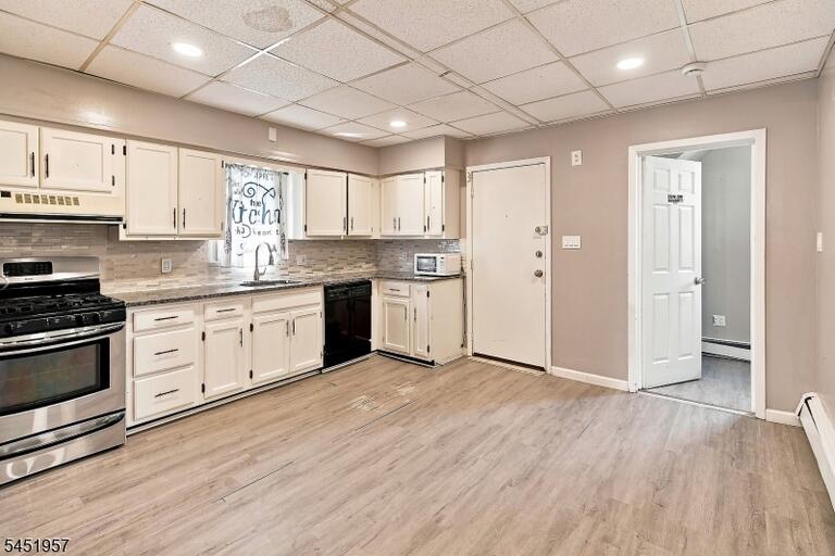 Property listing MLS 4047431 photo 4