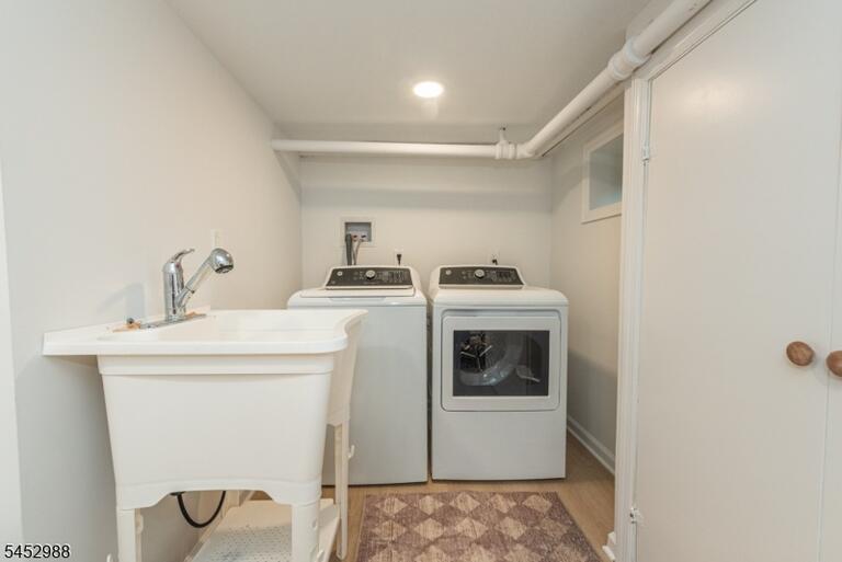 Property listing MLS 4047442 photo 28