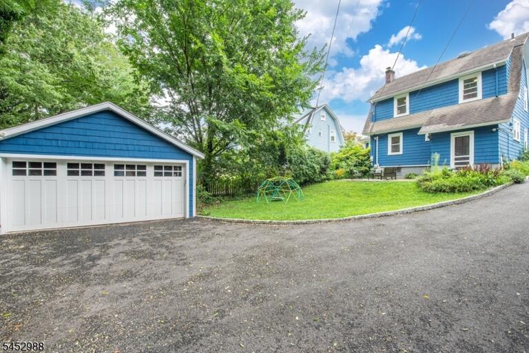 Property listing MLS 4047442 photo 30