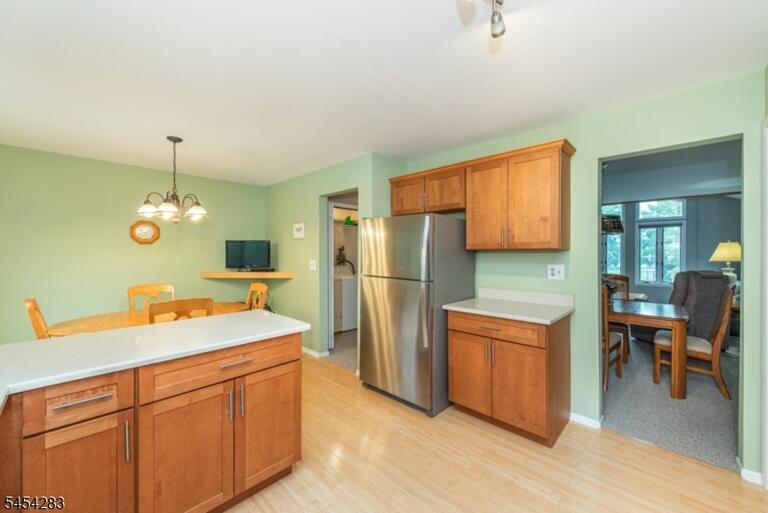 Property listing MLS 4047455 photo 5
