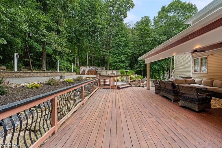 Property listing MLS 4047462 photo 29