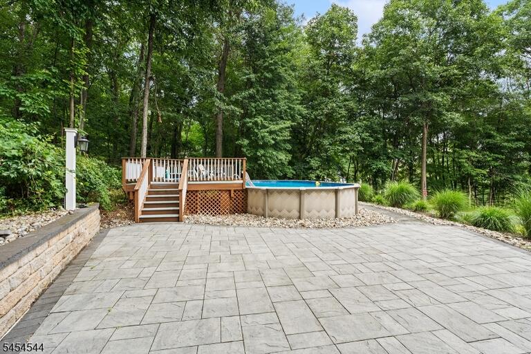 Property listing MLS 4047462 photo 35