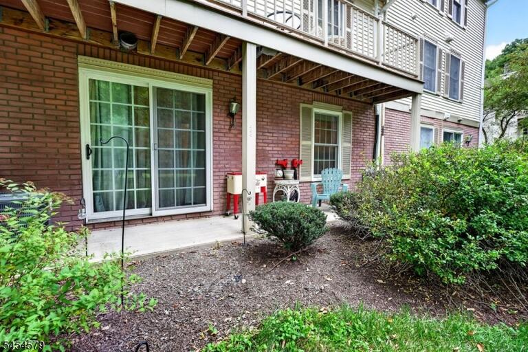 Property listing MLS 4047473 photo 20