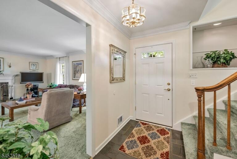 Property listing MLS 4047476 photo 4