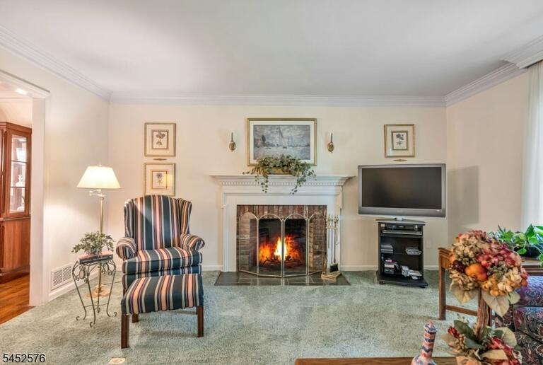 Property listing MLS 4047476 photo 6