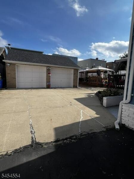 Property listing MLS 4047484 photo 4