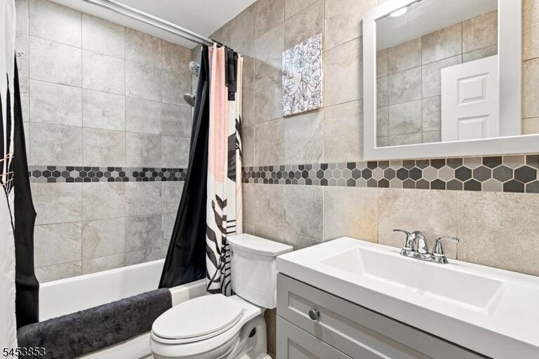 Property listing MLS 4047507 photo 30