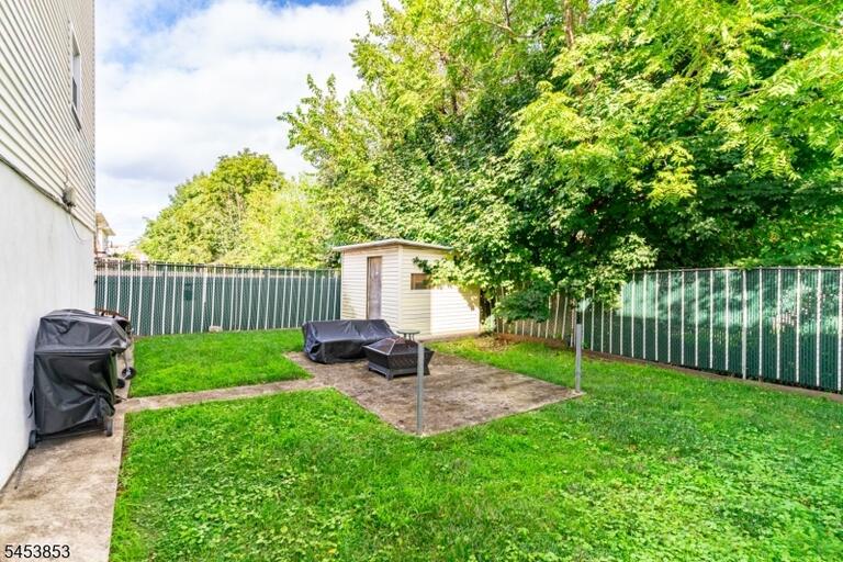 Property listing MLS 4047507 photo 38