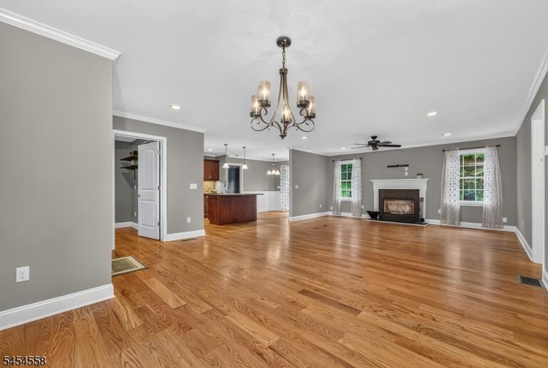 Property listing MLS 4047510 photo 5