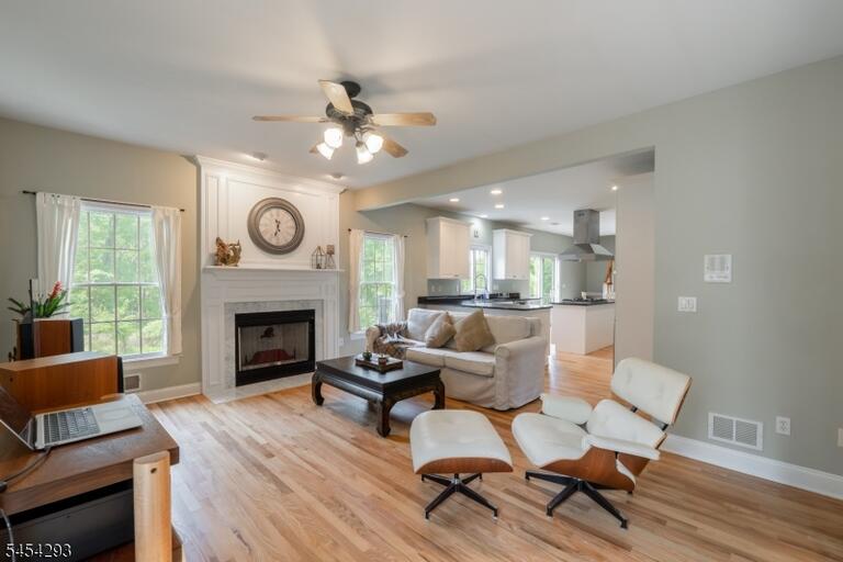 Property listing MLS 4047526 photo 10