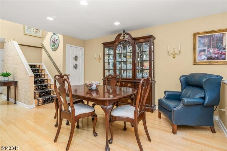 Property listing MLS 4047537 photo 20