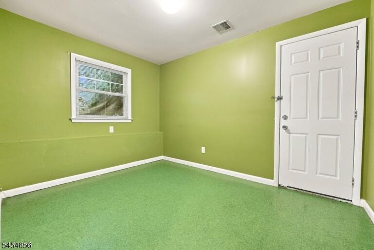 Property listing MLS 4047543 photo 10
