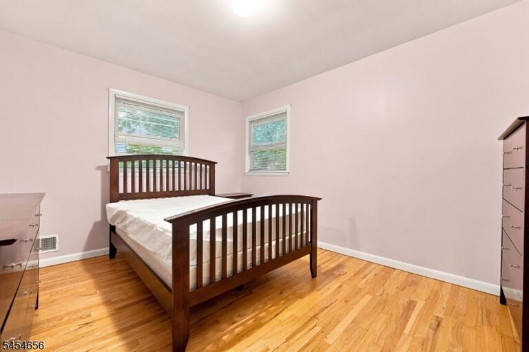 Property listing MLS 4047543 photo 11