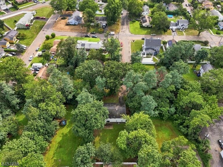 Property listing MLS 4047543 photo 28