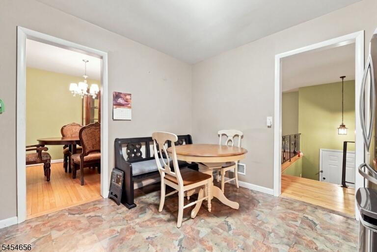Property listing MLS 4047543 photo 31