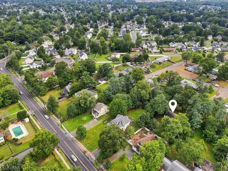 Property listing MLS 4047543 photo 5
