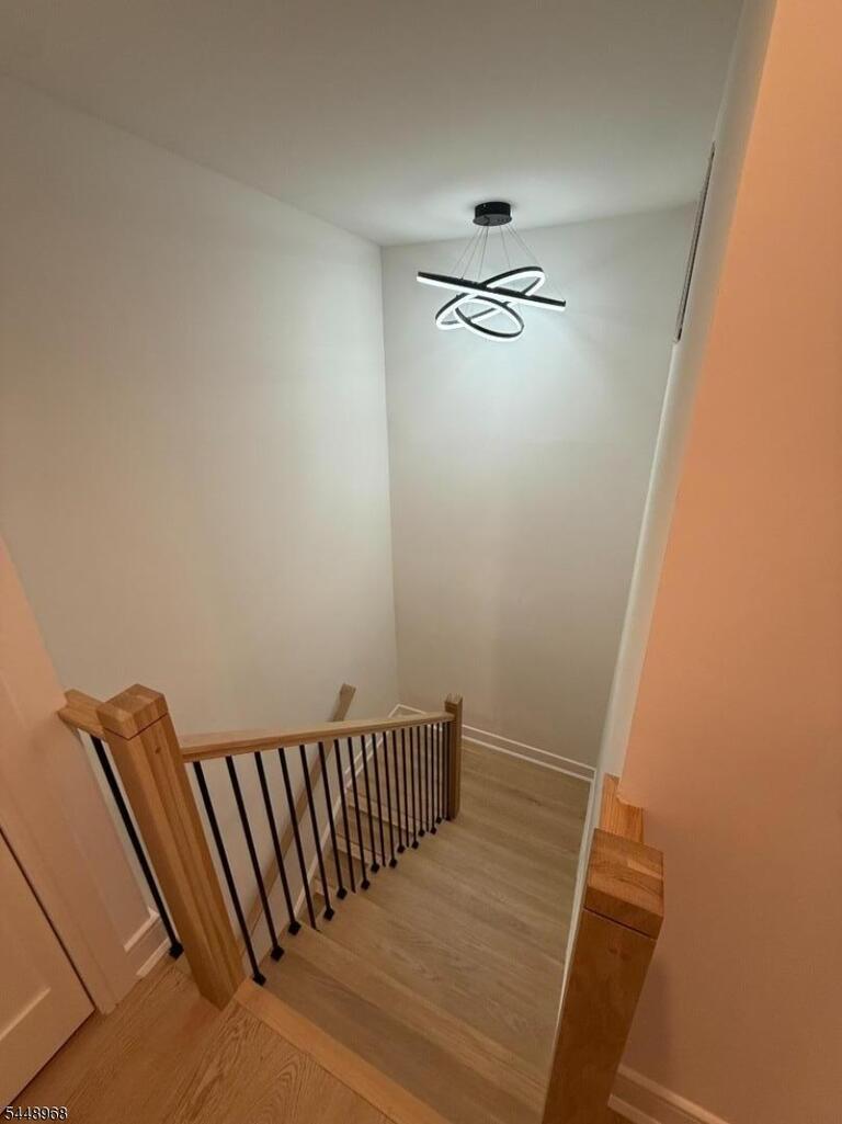 Property listing MLS 4047550 photo 9