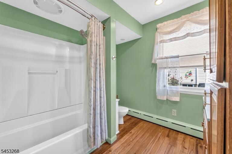 Property listing MLS 4047559 photo 11
