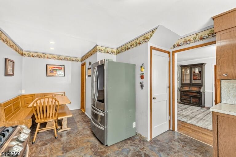 Property listing MLS 4047559 photo 8