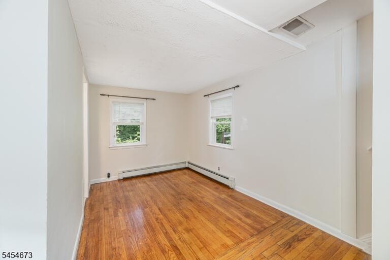 Property listing MLS 4047560 photo 10